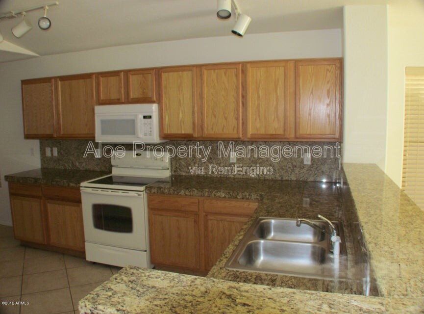 45599 Dirk Street, Maricopa property image