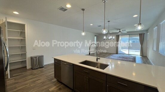 20896 S 231st Place in Queen Creek property image