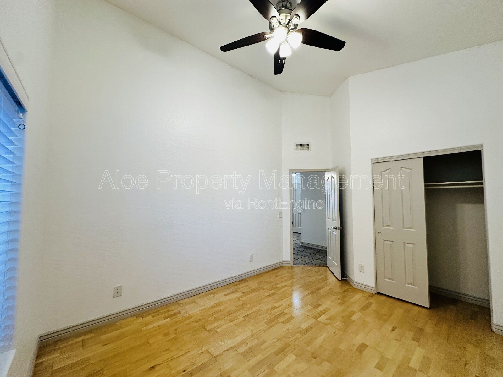 2110 East Enrose Circle in Mesa property image