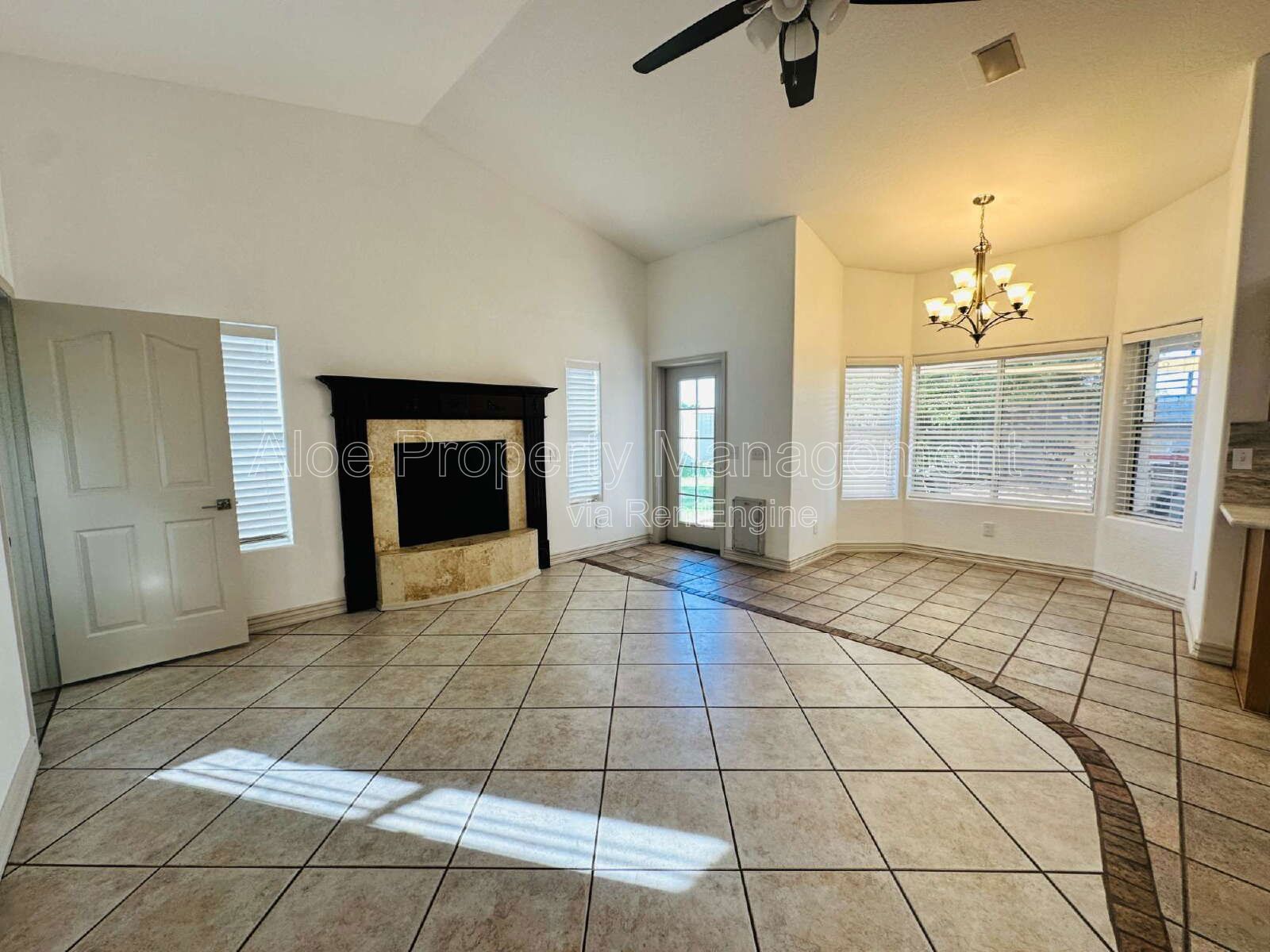 2110 East Enrose Circle in Mesa property image