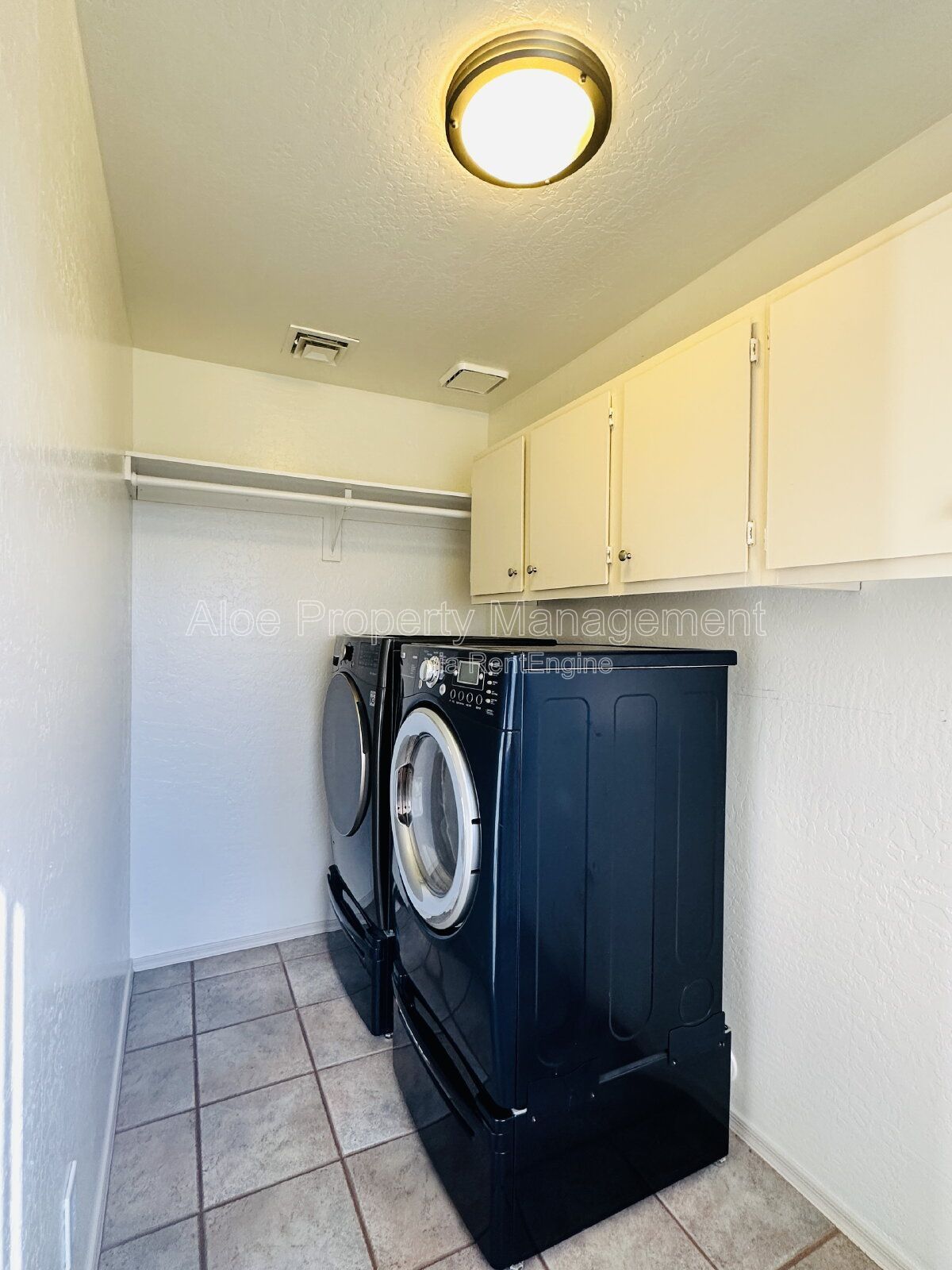 2110 East Enrose Circle in Mesa property image