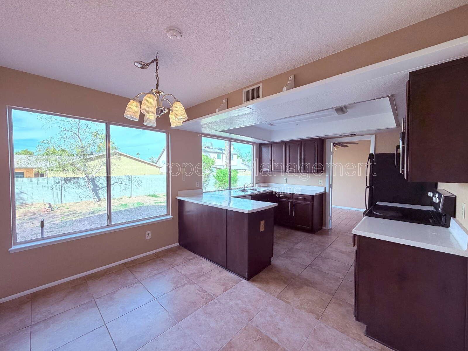 4612 W Jupiter Way in Chandler property image