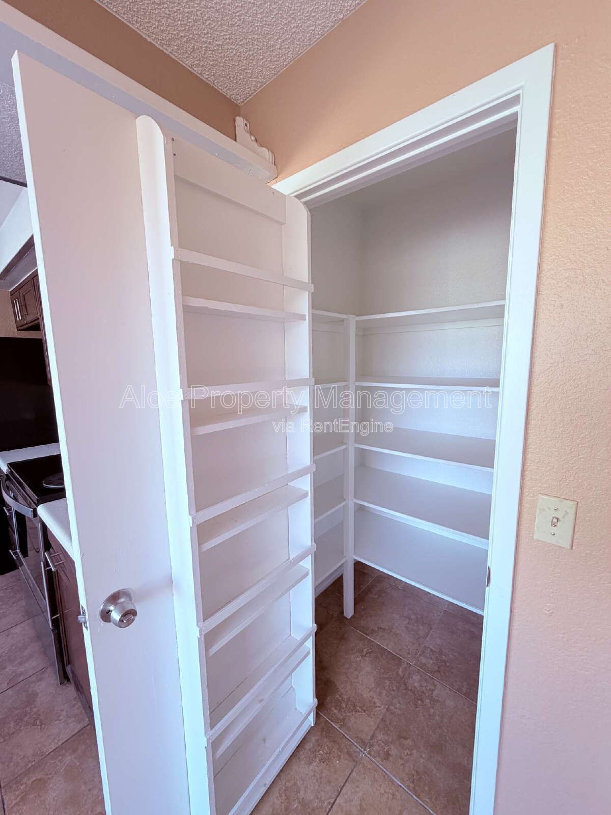 4612 W Jupiter Way in Chandler property image