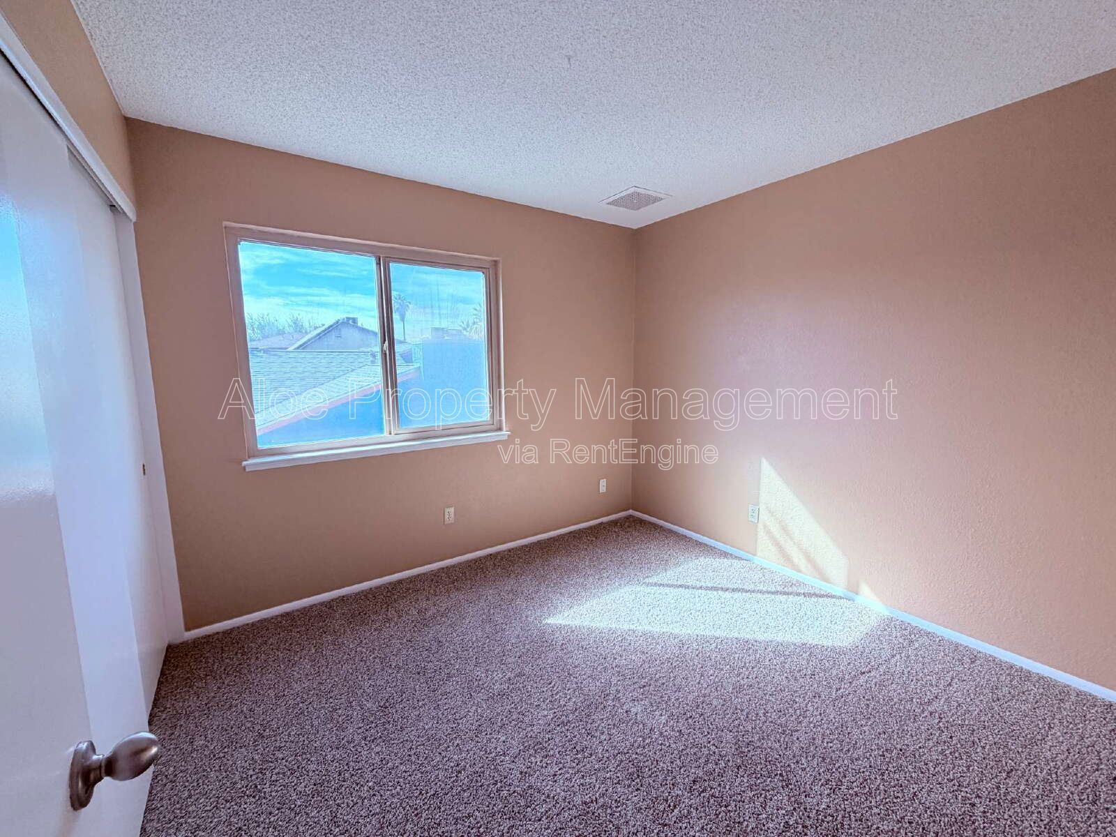 4612 W Jupiter Way in Chandler property image