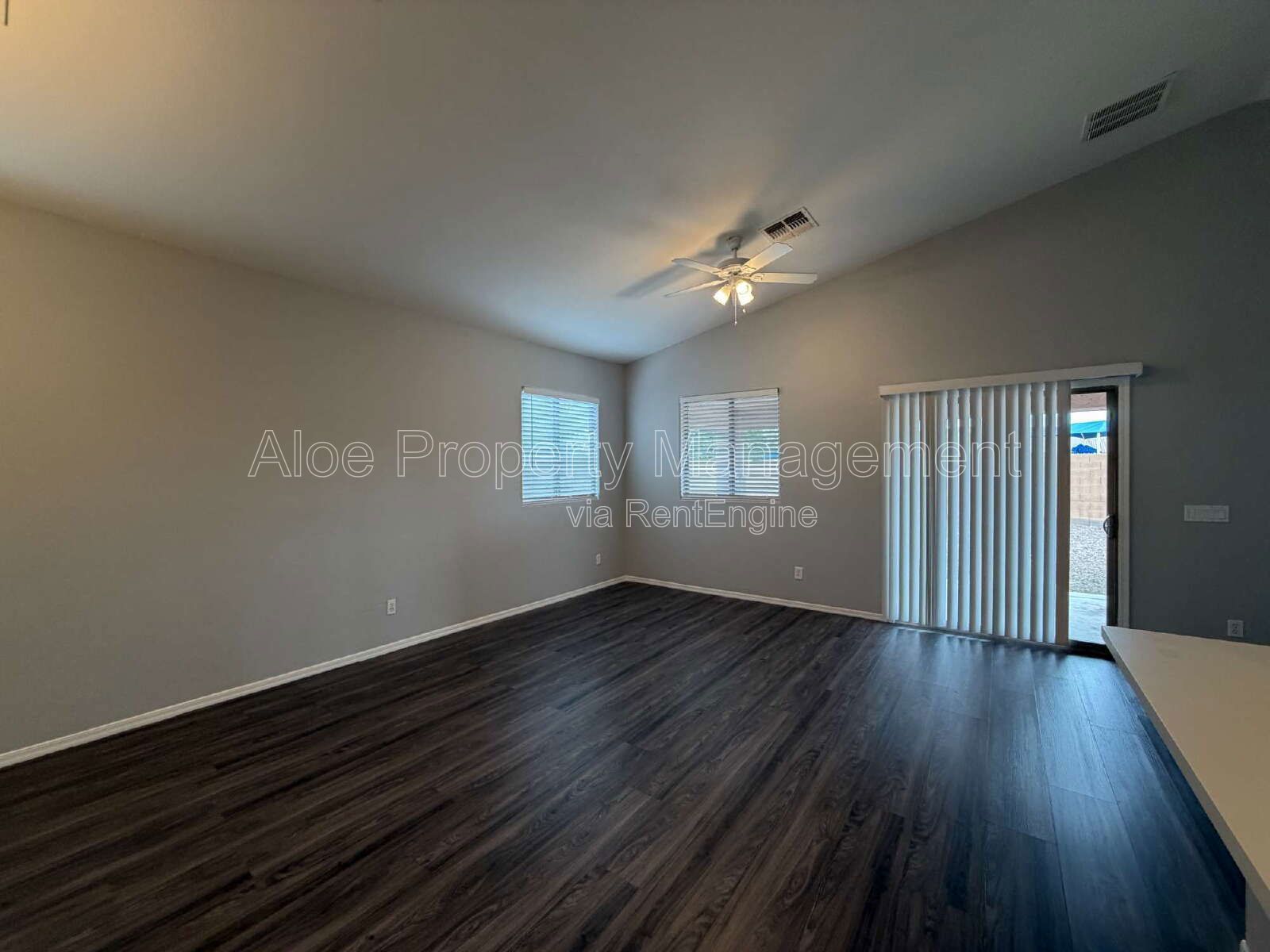 18123 N Madison Road Maricopa 5 BR 2.5 BATH property image