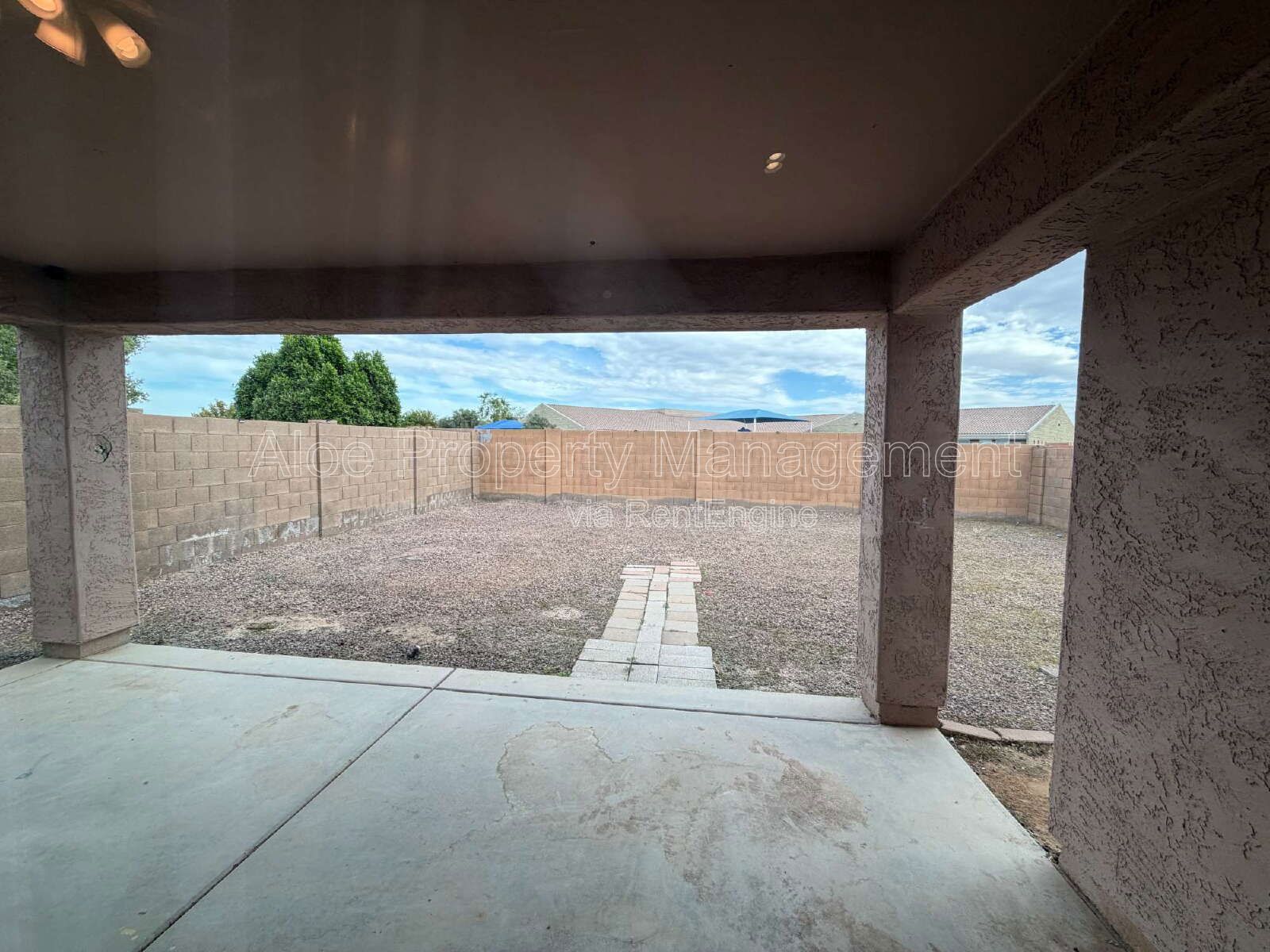 18123 N Madison Road Maricopa 5 BR 2.5 BATH property image