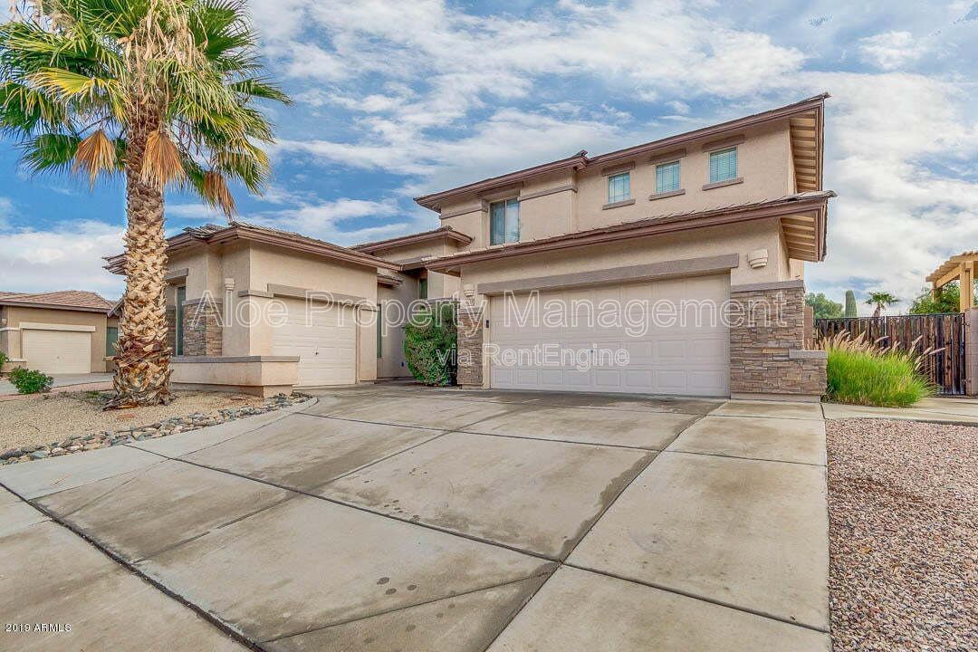 6321 S Four Peaks Pl in Chandler, AZ - Community Pool property image