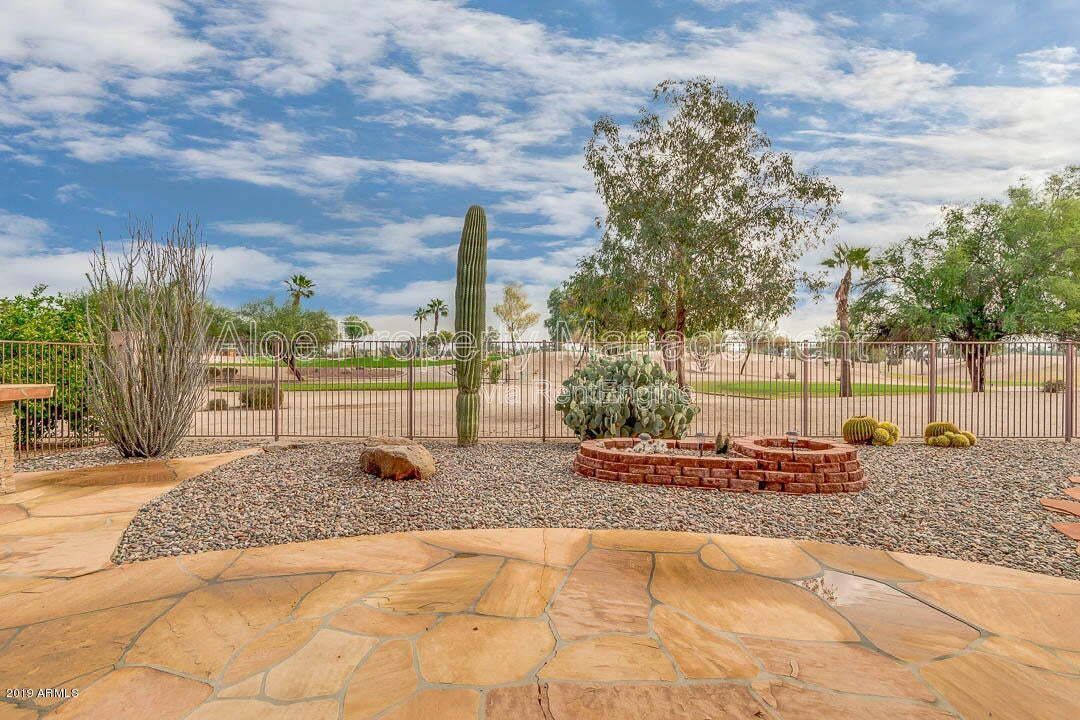 6321 S Four Peaks Pl in Chandler, AZ - Community Pool property image