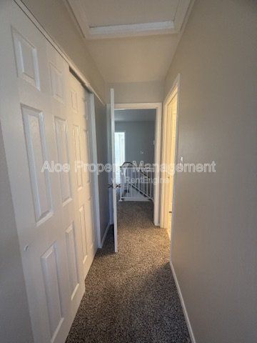 410 S Seawynds Dr in Gilbert - The Islands - Community Pool property image