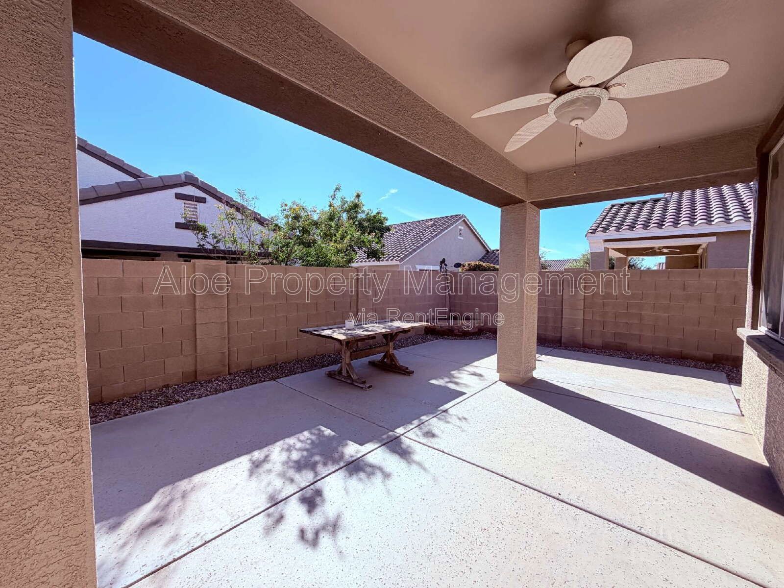 21121 East Via De Olivos in Queen Creek property image