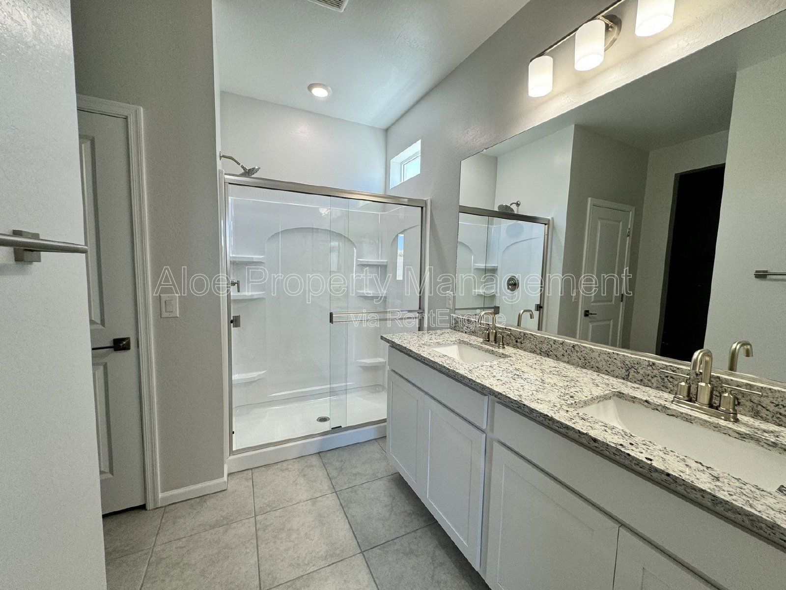 35300 W La Paz Maricopa - BRAND NEW property image