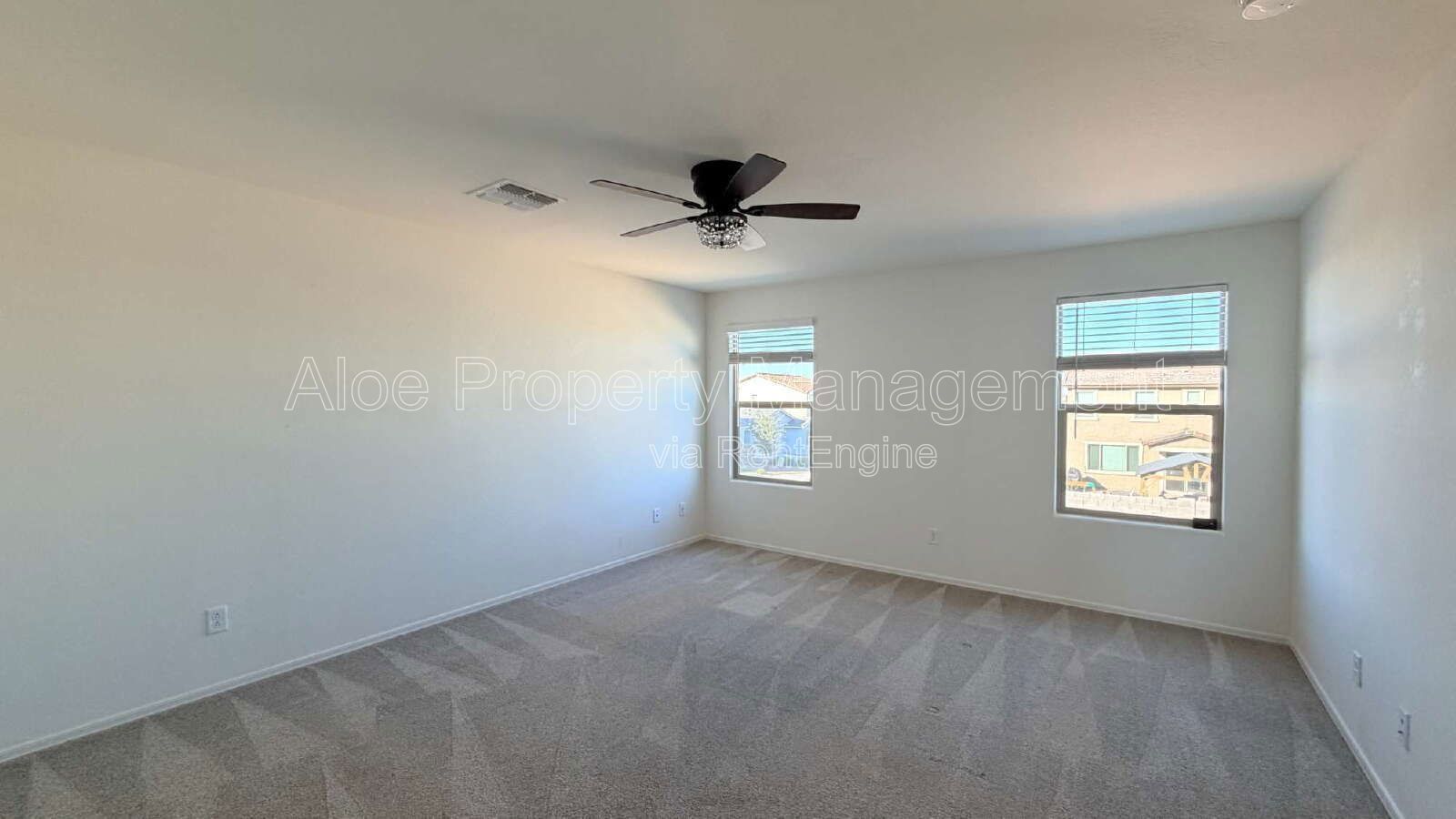 36658 W San Alvarez Ave in Maricopa, AZ property image