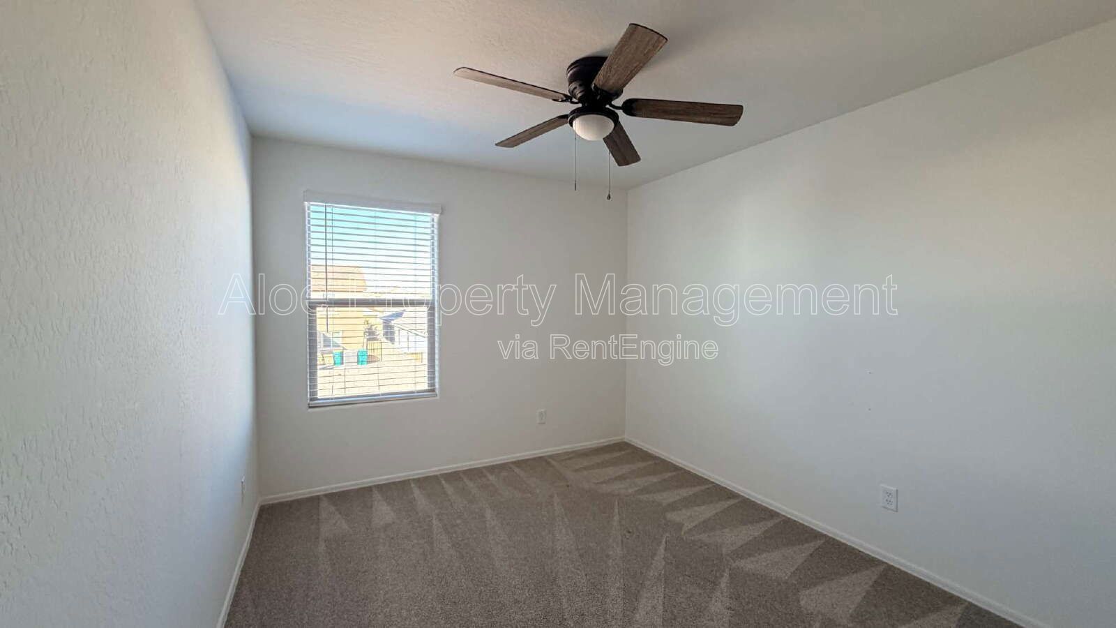 36658 W San Alvarez Ave in Maricopa, AZ property image