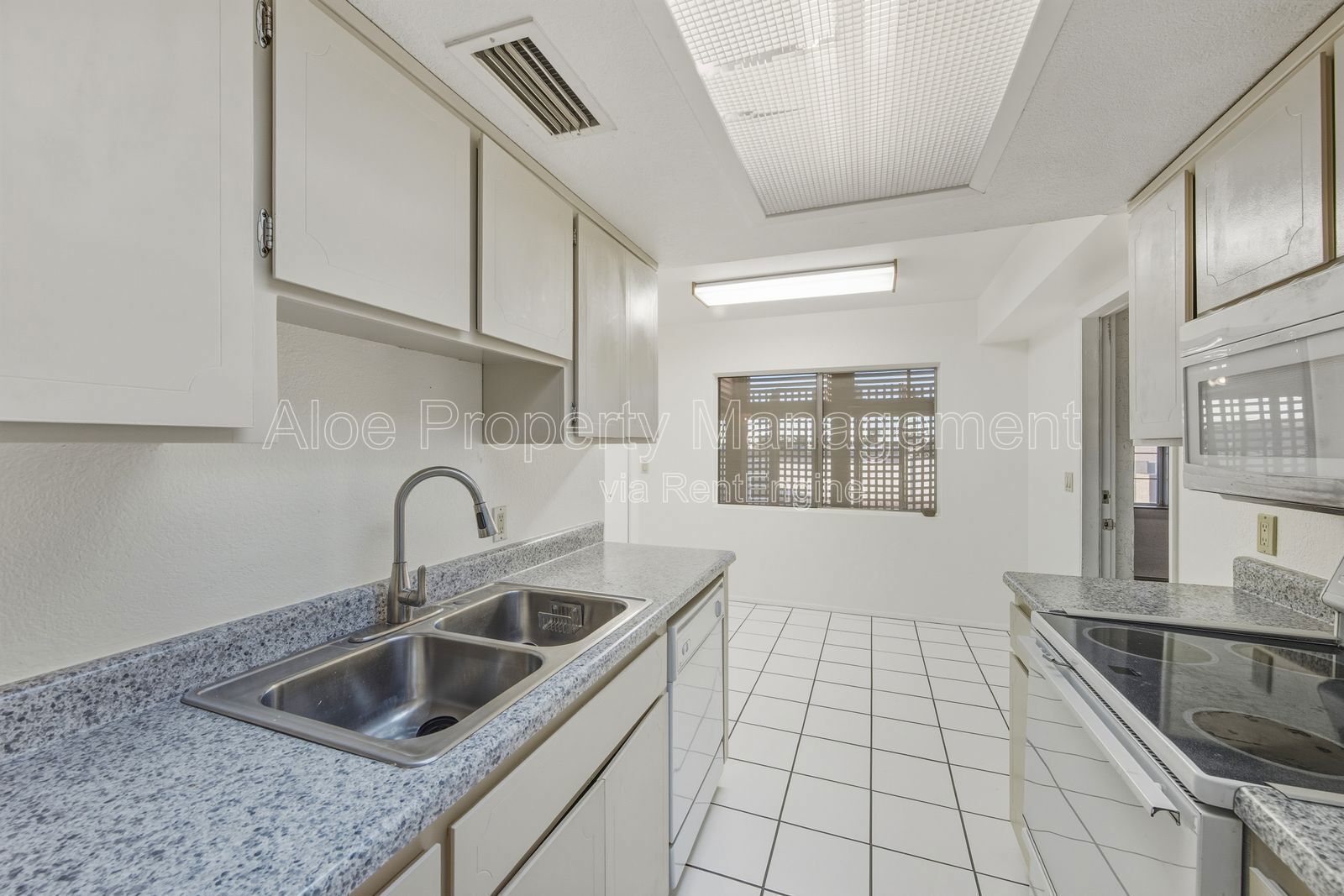 6120 E Augusta Cir in Mesa, AZ property image