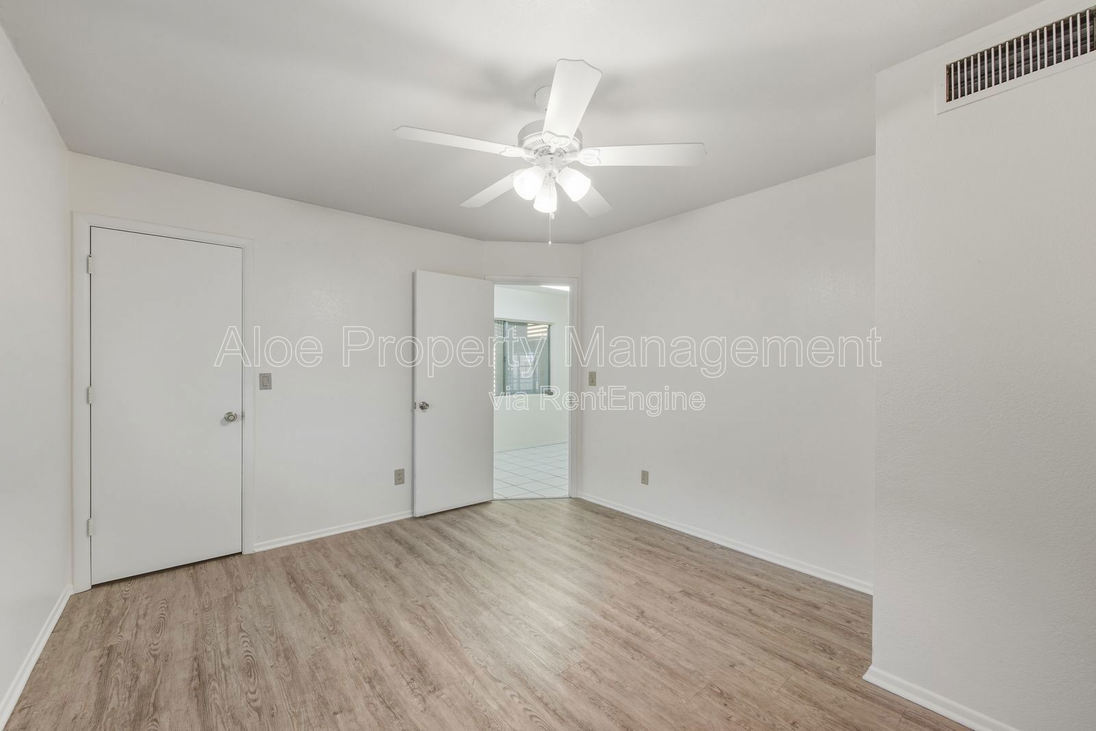 6120 E Augusta Cir in Mesa, AZ property image