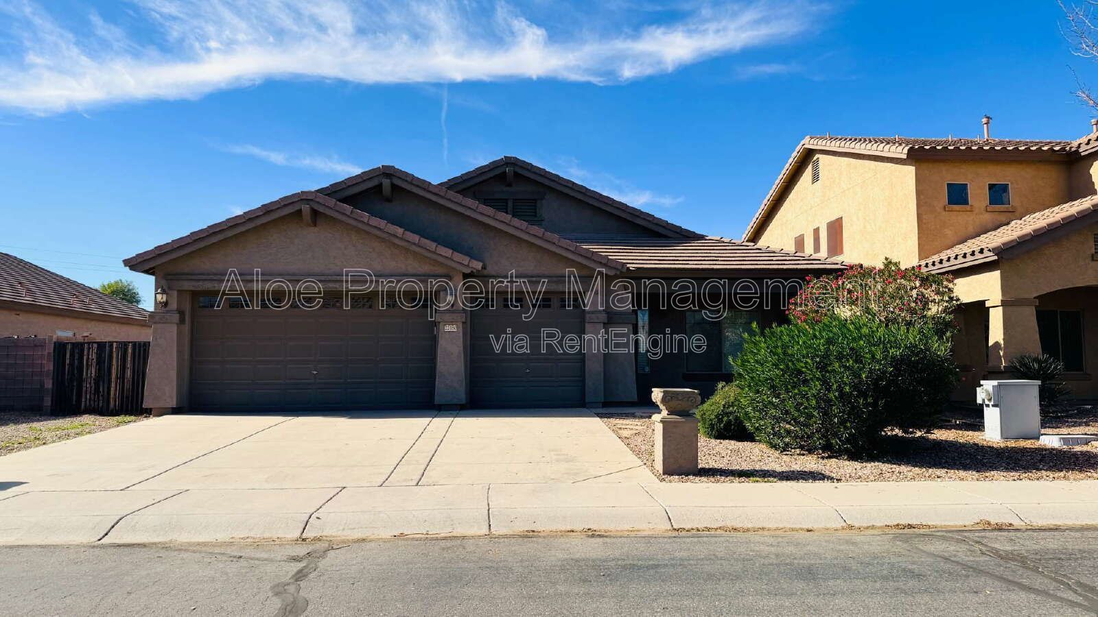 22180 N Sunset Drive, Maricopa - Cobblestone Farms! property image