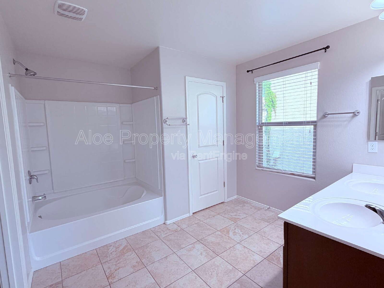 5113 E Greenway St in Mesa, AZ property image