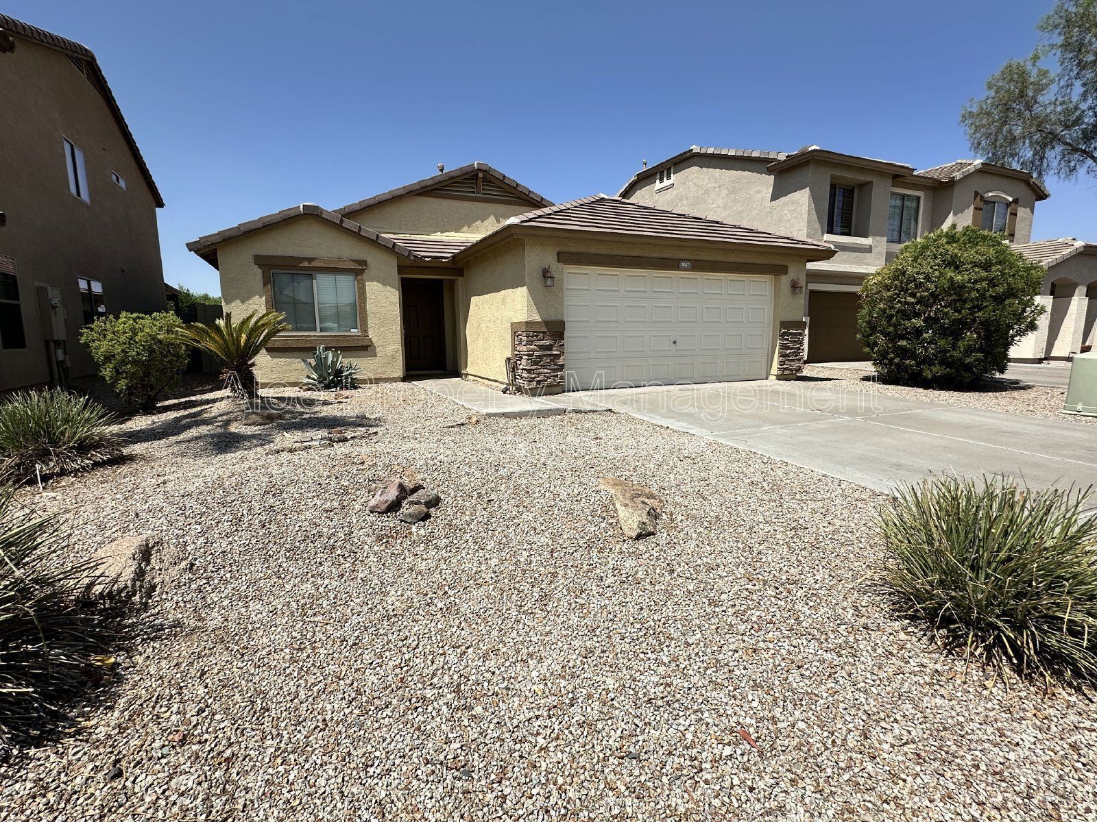 1847 W Desert Seasons Dr. Home in San Tan Valley! property image